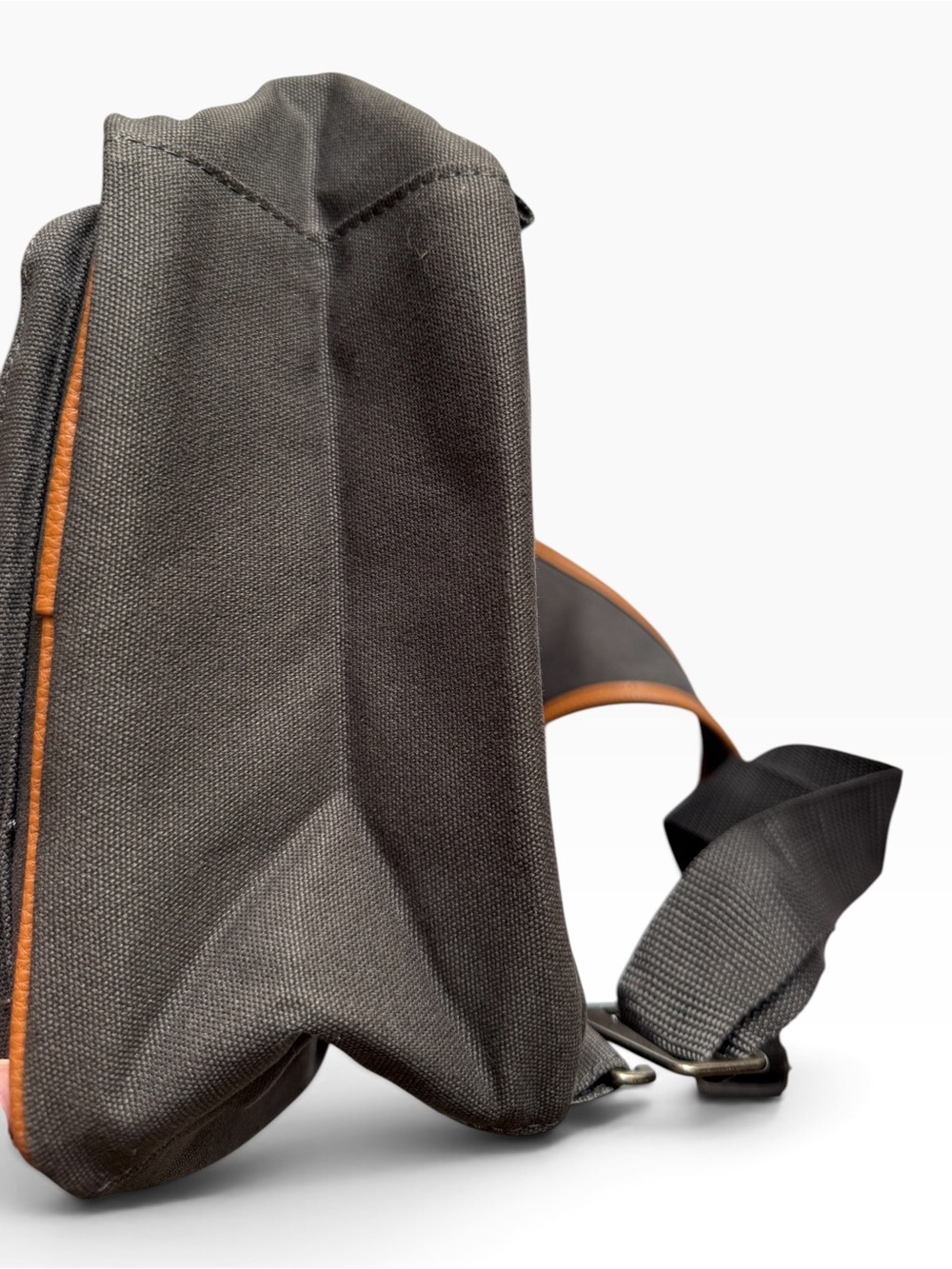 Thirty-One Gifts Sling-Back Thermal Backpack In The "City Charcoal" Print - Picture 9 of 9
